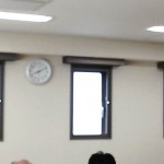 8時15分からの会議、10分で、すでに集合