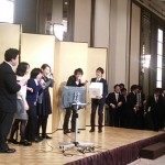 いきなり歌ってくれる若者たち♡